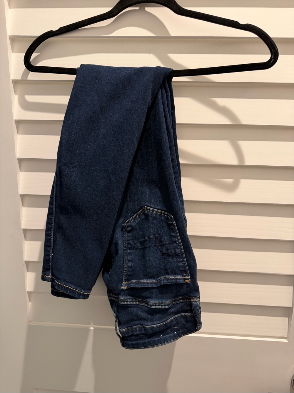 American Eagle Outfitters Dark Blue Skinny Jeans